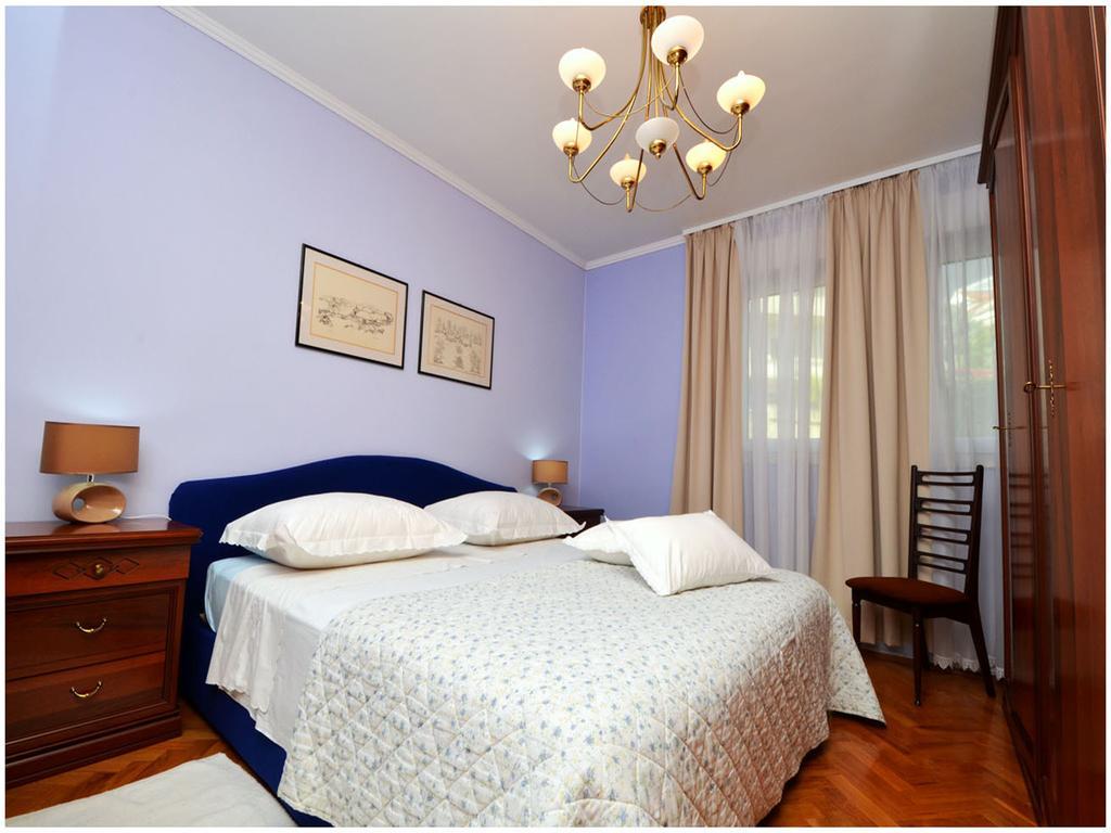 Apartment Laura Podstrana Room photo